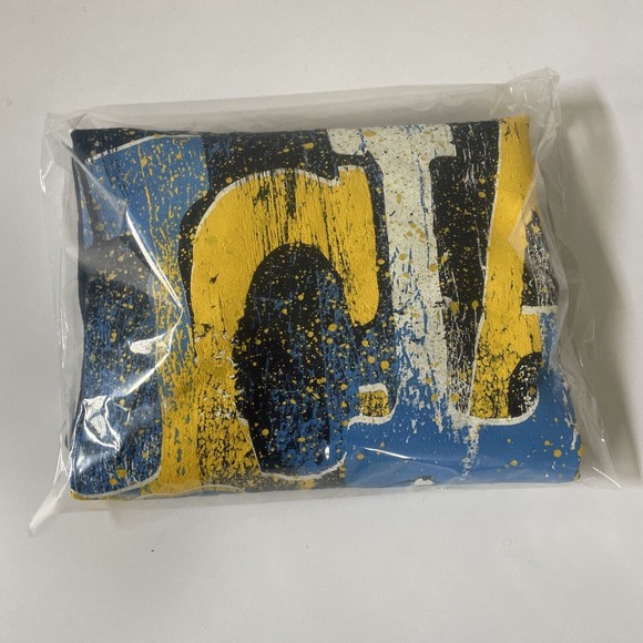 Vintage CHAMPS T Shirt UCLA BRUINS Men's Large Blue Graphic Tee Y2K - Picture 8 of 8